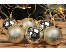 Шарики на елку золотые "Белые снежинки" 6шт
